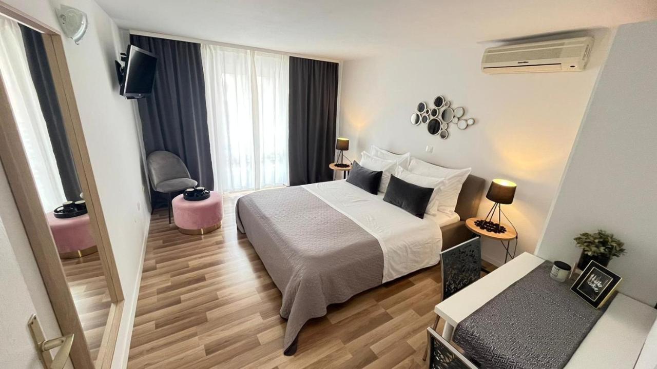 Guesthouse Civljak Baška Voda Exteriör bild