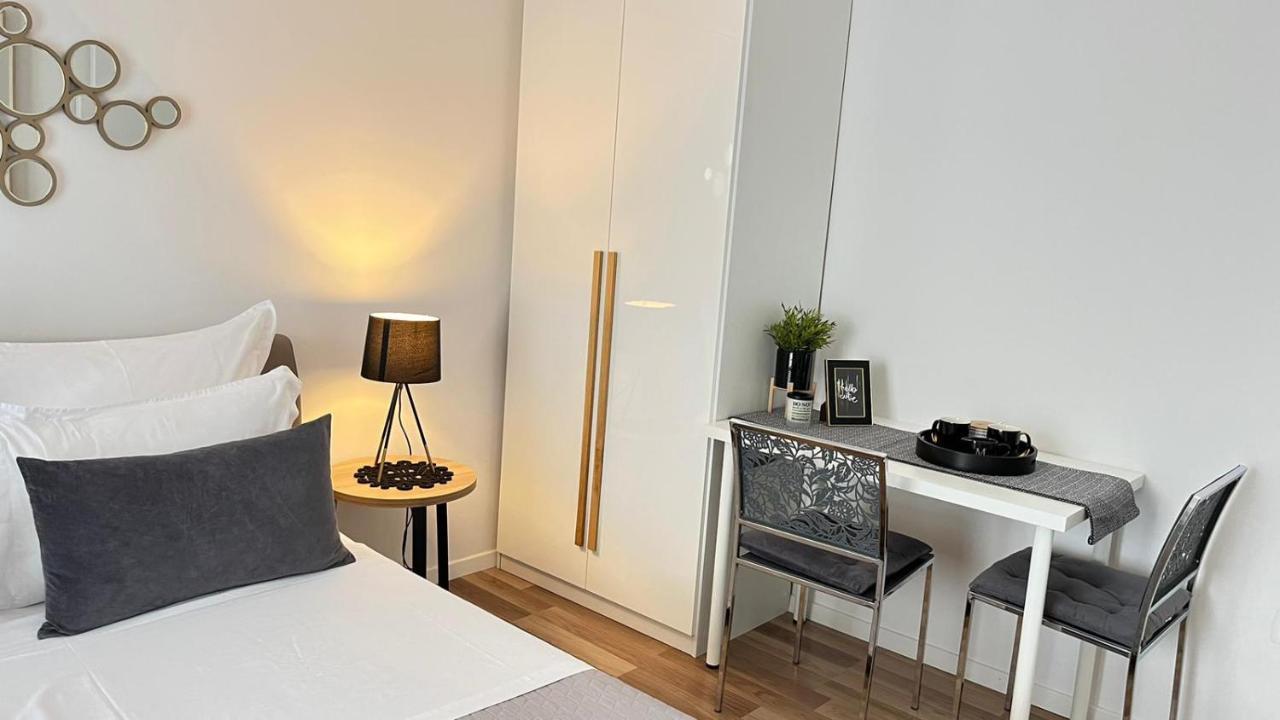 Guesthouse Civljak Baška Voda Exteriör bild