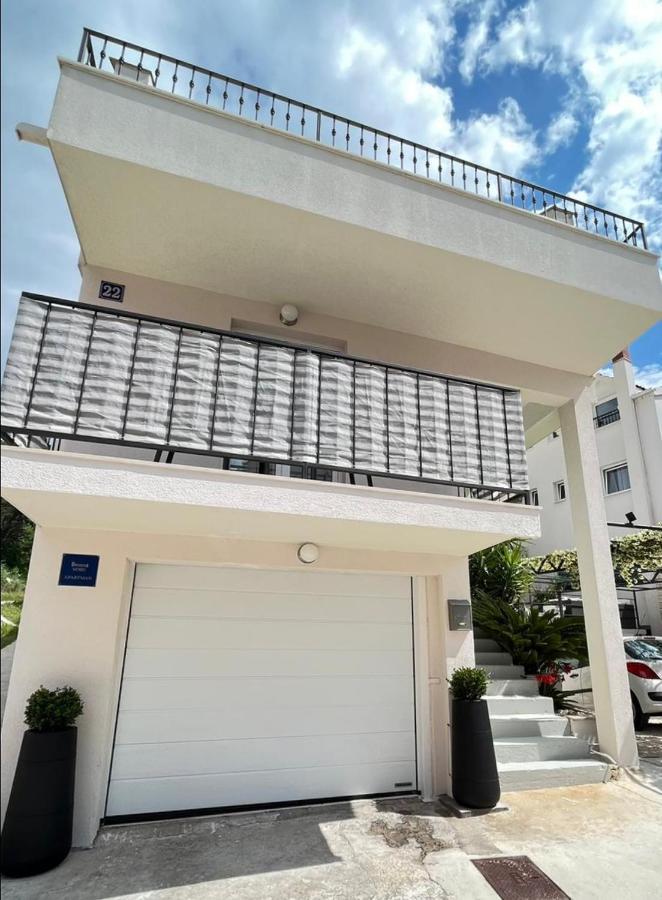 Guesthouse Civljak Baška Voda Exteriör bild